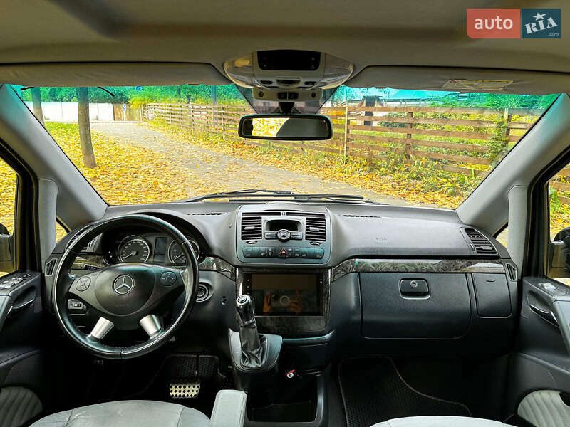 Минивэн Mercedes-Benz Viano 2012 в Киеве фото 28 Минивэн Mercedes-Benz Viano 2012 в Киеве