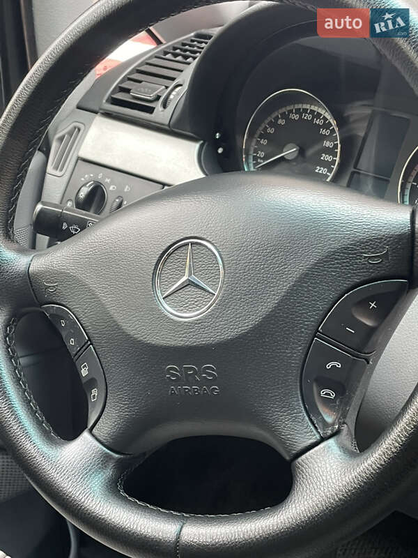 Минивэн Mercedes-Benz Viano 2007 в Киеве фото 6 Минивэн Mercedes-Benz Viano 2007 в Киеве