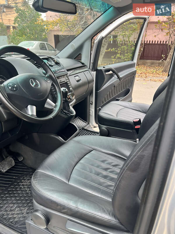 Мінівен Mercedes-Benz Viano 2013 в Одесі