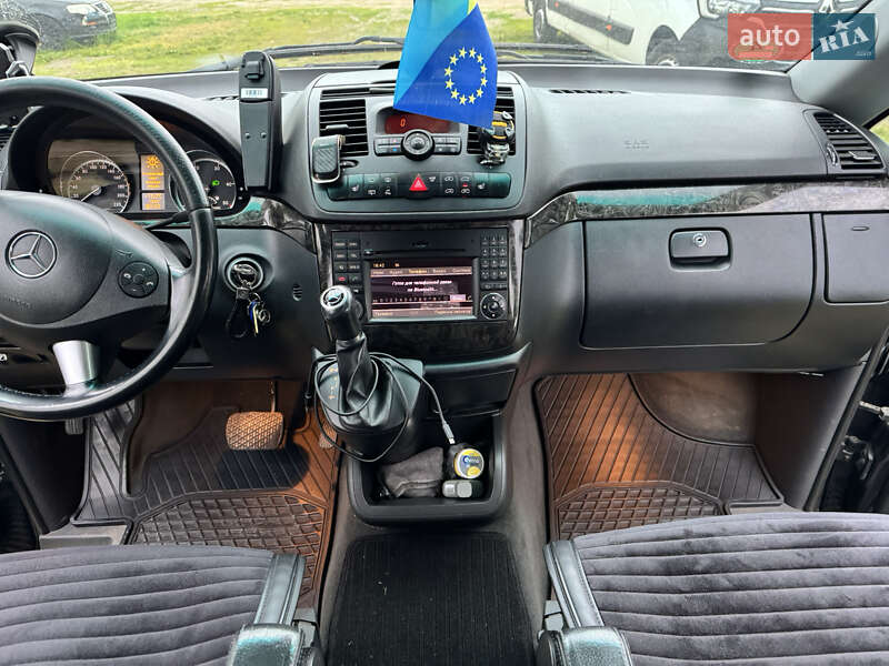 Мінівен Mercedes-Benz Viano 2012 в Путилі фото 6 Мінівен Mercedes-Benz Viano 2012 в Путилі