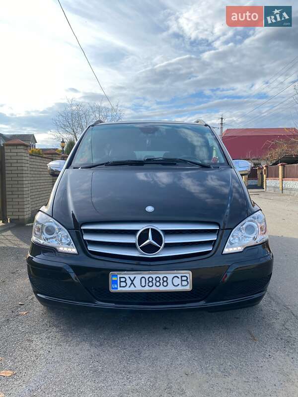 Минивэн Mercedes-Benz Viano 2012 в Хмельницком