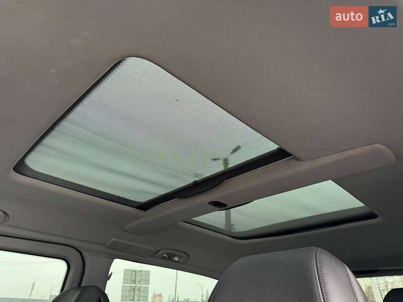 Минивэн Mercedes-Benz Viano 2014 в Киеве фото 28 Минивэн Mercedes-Benz Viano 2014 в Киеве