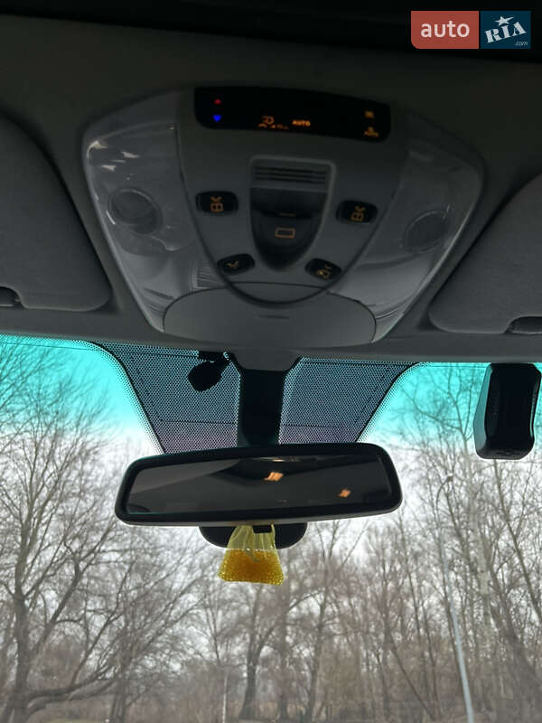 Минивэн Mercedes-Benz Viano 2012 в Сумах