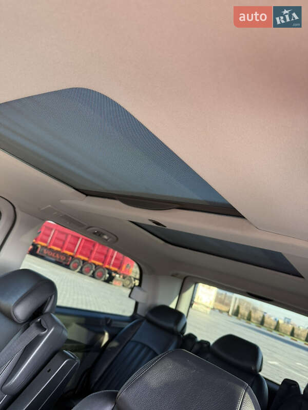 Минивэн Mercedes-Benz Viano 2011 в Новоселице