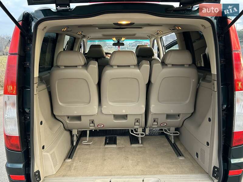 Мінівен Mercedes-Benz Viano 2009 в Долині