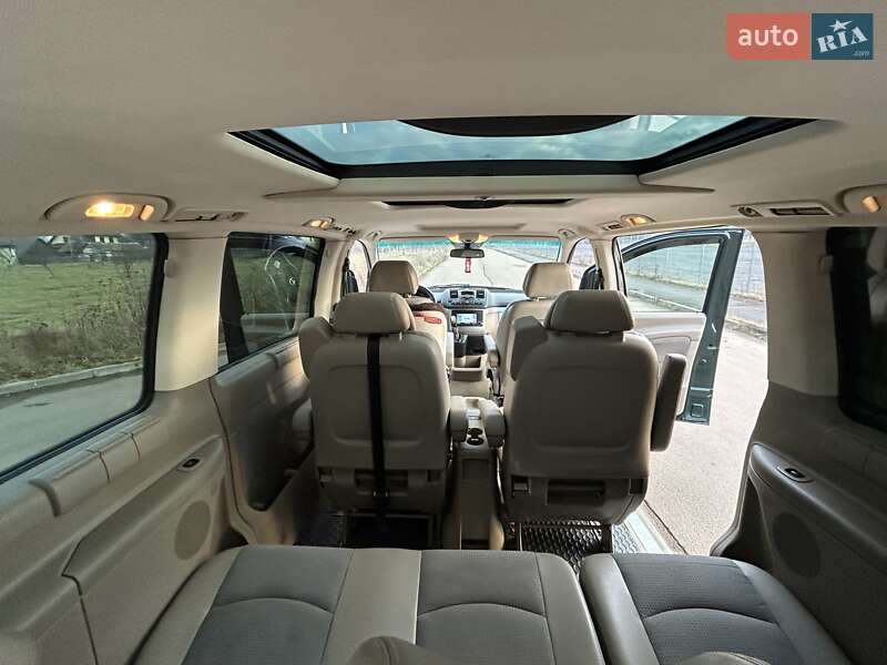 Мінівен Mercedes-Benz Viano 2009 в Долині