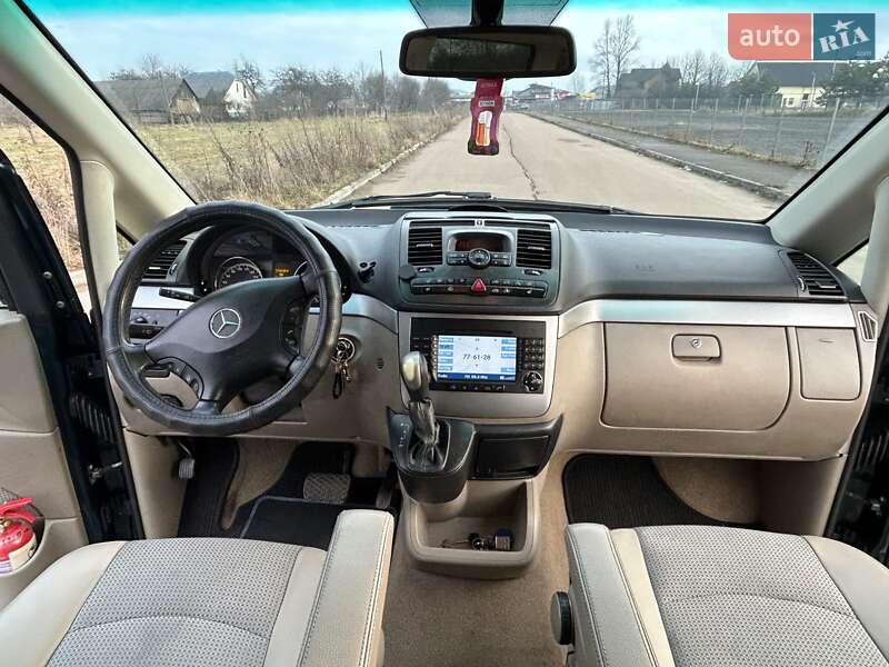 Мінівен Mercedes-Benz Viano 2009 в Долині