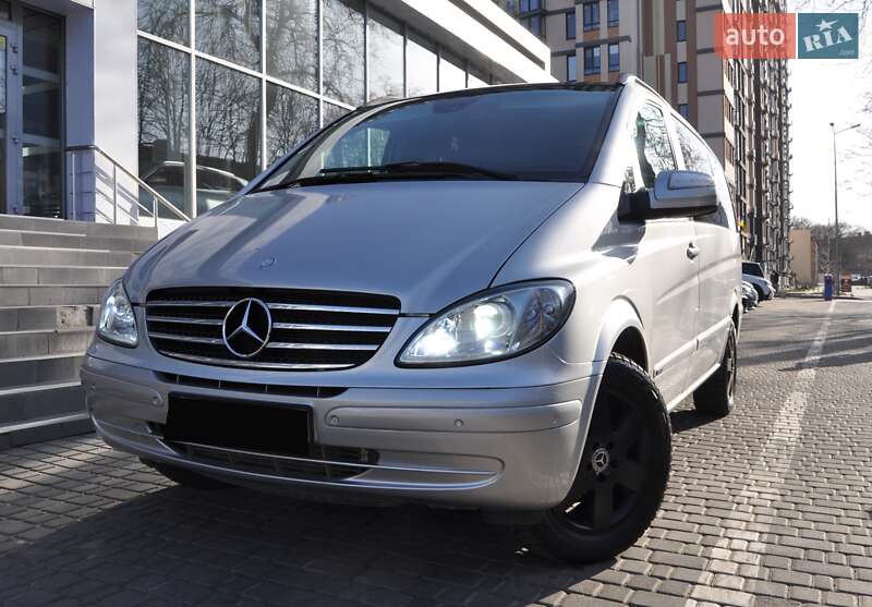 Mercedes-Benz Viano 2010