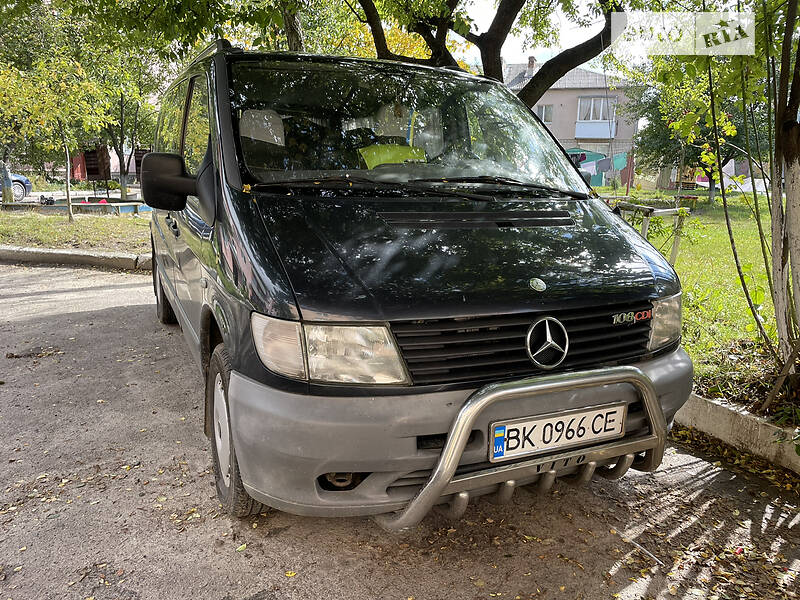 Mercedes-Benz Vito 108