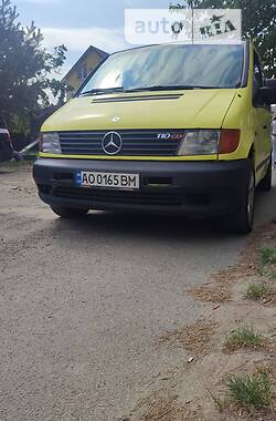Мінівен Mercedes-Benz Vito 110 2000 в Мукачевому