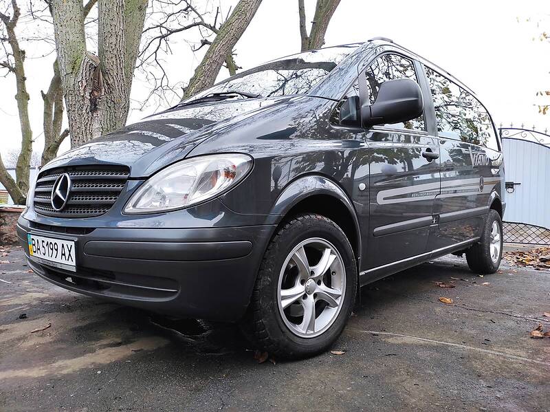 Mercedes-Benz Vito 111