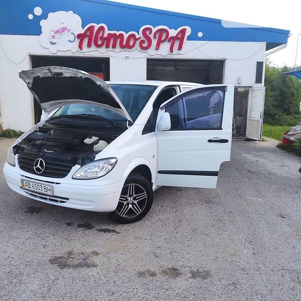 Mercedes-Benz Vito 111