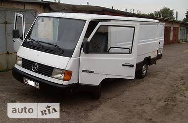 Грузопассажирский фургон Mercedes-Benz Vito 1994 в Червонограде