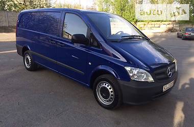 Грузопассажирский фургон Mercedes-Benz Vito 2012 в Киеве