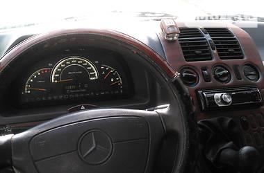 Минивэн Mercedes-Benz Vito 2000 в Покрове