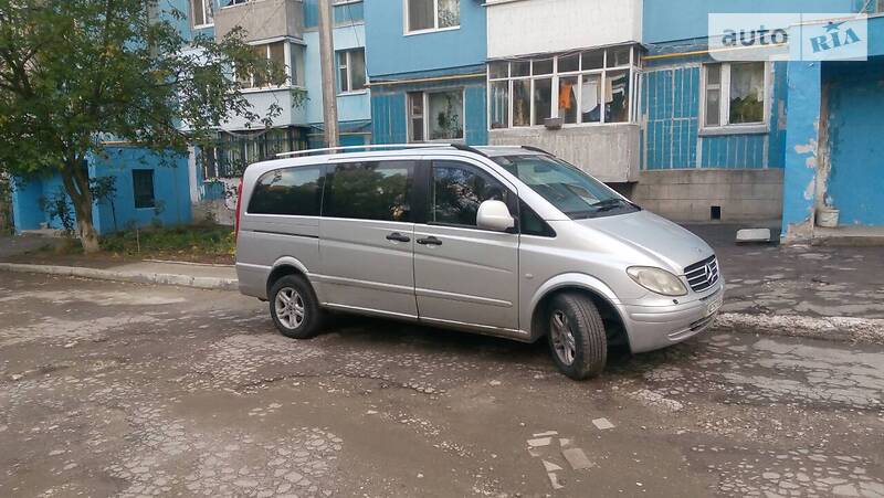 Mercedes-Benz Vito 2004 в 