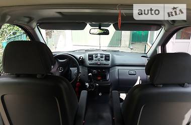 Мінівен Mercedes-Benz Vito 2005 в 