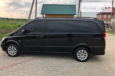 Грузопассажирский фургон Mercedes-Benz Vito 2013 в Черновцах