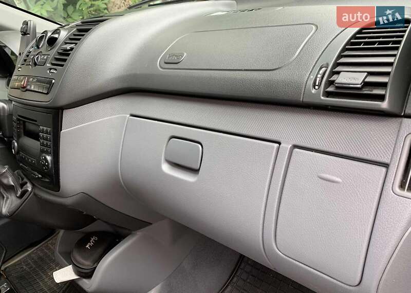 Универсал Mercedes-Benz Vito 2008 в Черновцах