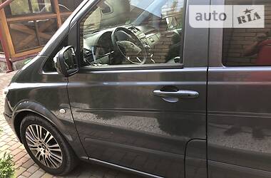 Мінівен Mercedes-Benz Vito 2013 в 