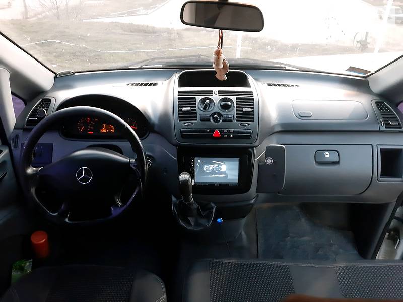 Грузопассажирский фургон Mercedes-Benz Vito 2003 в Черновцах фото 12 Грузопассажирский фургон Mercedes-Benz Vito 2003 в Черновцах