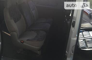 Вантажопасажирський фургон Mercedes-Benz Vito 2001 в 