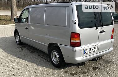 Вантажопасажирський фургон Mercedes-Benz Vito 2005 в 
