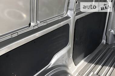 Вантажопасажирський фургон Mercedes-Benz Vito 2005 в 