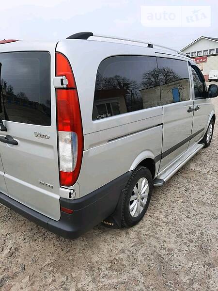 Вантажопасажирський фургон Mercedes-Benz Vito 2006 в Ладижині