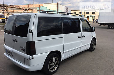 Мінівен Mercedes-Benz Vito 2001 в 