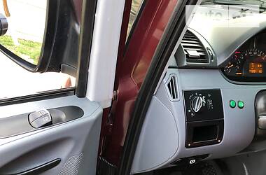 Мінівен Mercedes-Benz Vito 2005 в 