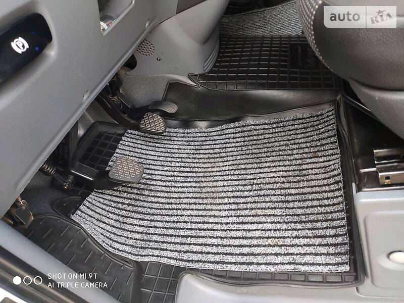 Вантажопасажирський фургон Mercedes-Benz Vito 2005 в Первомайську фото 21 Вантажопасажирський фургон Mercedes-Benz Vito 2005 в Первомайську