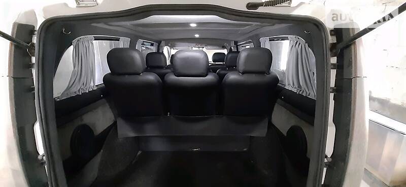 Мінівен Mercedes-Benz Vito 2005 в Чернівцях