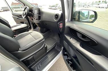 Вантажопасажирський фургон Mercedes-Benz Vito 2017 в 