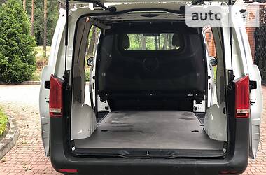 Вантажопасажирський фургон Mercedes-Benz Vito 2016 в 