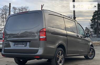 Вантажопасажирський фургон Mercedes-Benz Vito 2016 в 