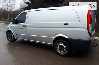 Грузопассажирский фургон Mercedes-Benz Vito 2006 в Староконстантинове