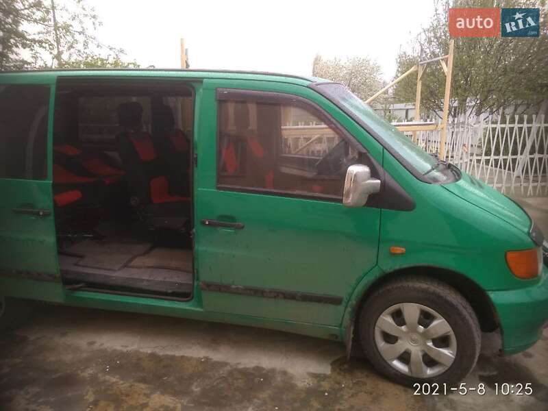 Мінівен Mercedes-Benz Vito 2000 в Чугуєві