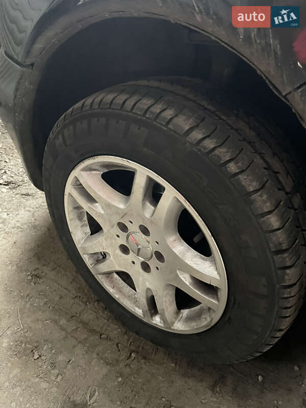 Минивэн Mercedes-Benz Vito 1999 в Днепре фото 2 Минивэн Mercedes-Benz Vito 1999 в Днепре