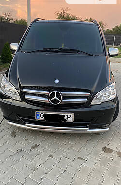 Минивэн Mercedes-Benz Vito 2012 в Новоселице