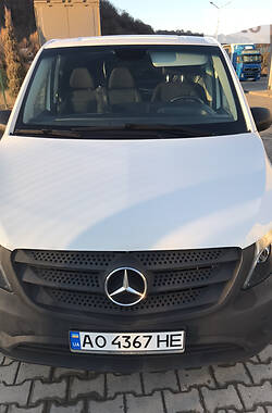 Мінівен Mercedes-Benz Vito 2016 в Мукачевому