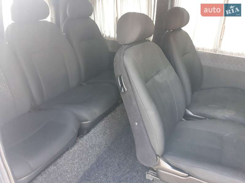 Минивэн Mercedes-Benz Vito 2007 в Черновцах