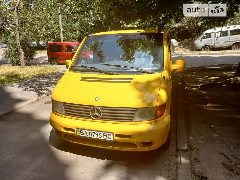 Мінівен Mercedes-Benz Vito 1999 в Києві