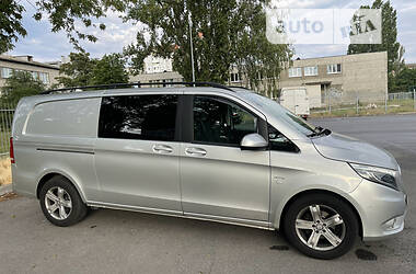 Мінівен Mercedes-Benz Vito 2016 в Києві