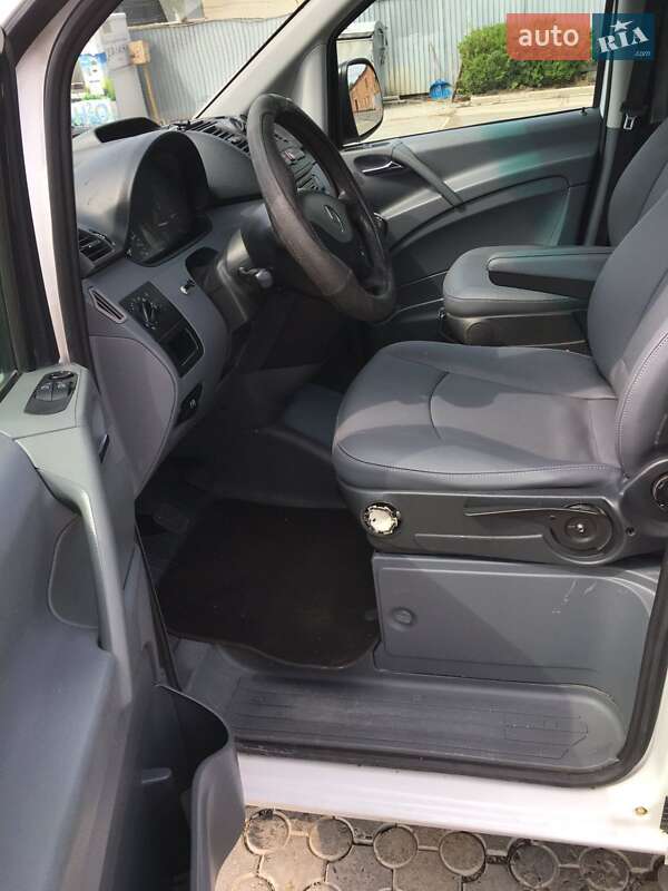Минивэн Mercedes-Benz Vito 2008 в Черновцах