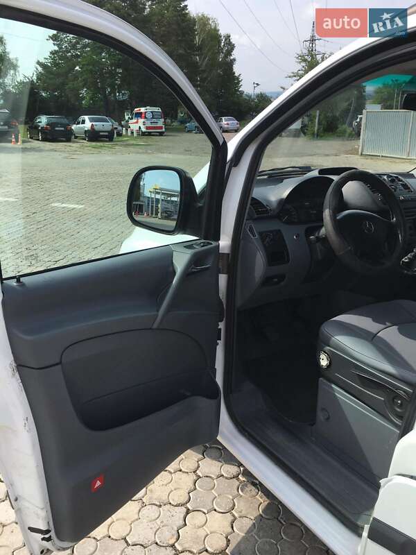 Минивэн Mercedes-Benz Vito 2008 в Черновцах