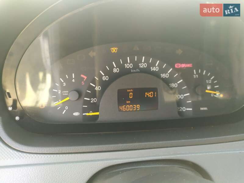 Минивэн Mercedes-Benz Vito 2005 в Виноградове