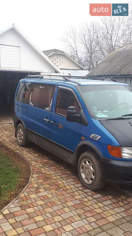 Минивэн Mercedes-Benz Vito 1998 в Вижнице