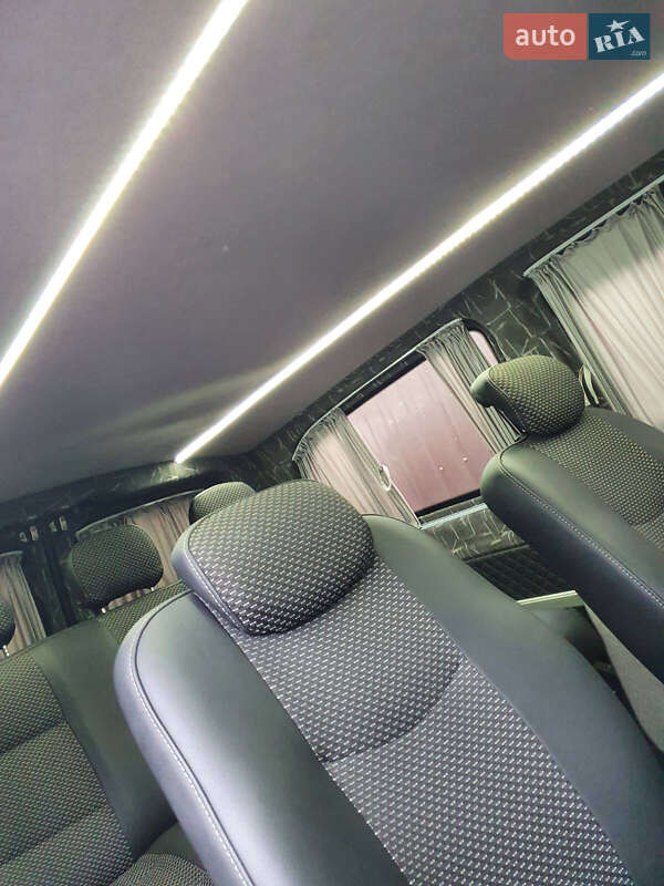 Минивэн Mercedes-Benz Vito 2005 в Одессе фото 2 Минивэн Mercedes-Benz Vito 2005 в Одессе