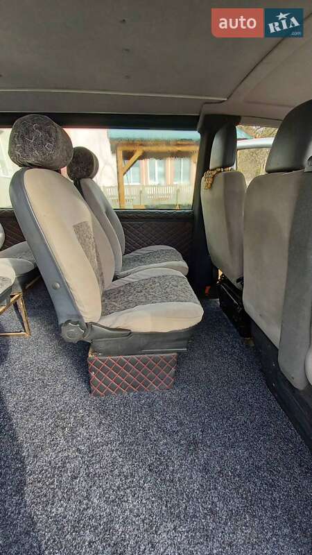 Минивэн Mercedes-Benz Vito 1999 в Нетешине